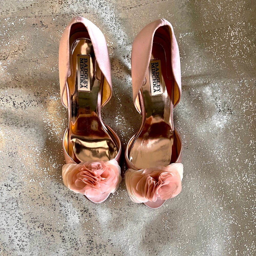 Badgley Mischka Thora Satin Flower Heel - 9.5
